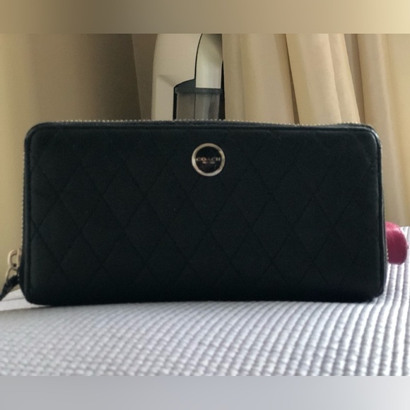 Coach wallet - Picture 2 of 7